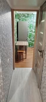 Квартира подобово з новим ремонтом, Канев - квартира посуточно