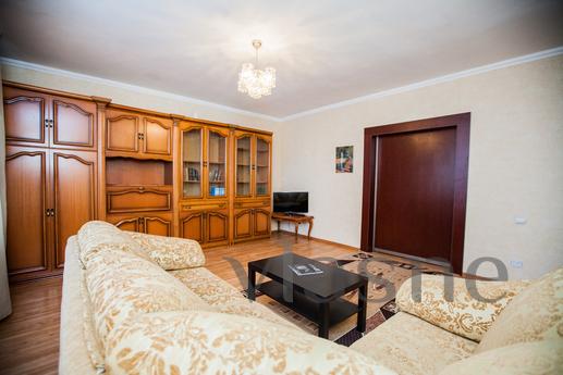 Spacious 2-room apartment in Kemerovo, Kemerovo - günlük kira için daire