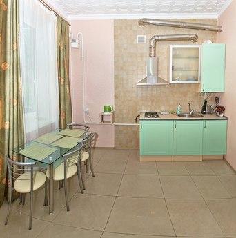 Rent by the day 2-room apartment Center, Odessa - günlük kira için daire