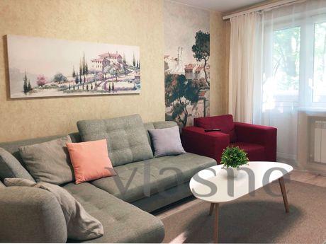 Modern apartment on Pr Polya (Kirova), Dnipro (Dnipropetrovsk) - apartment by the day