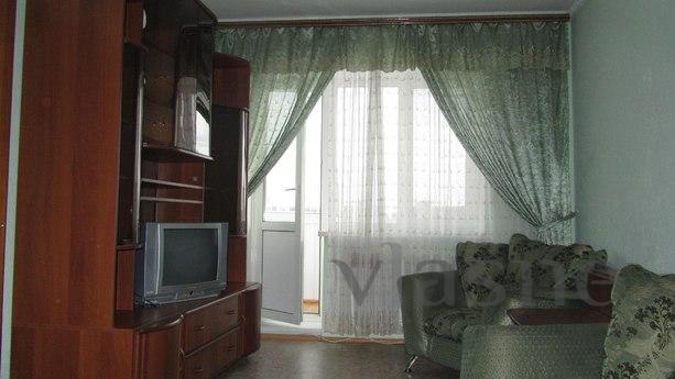 Rent 2-bedroom apartment, Tyumen - günlük kira için daire