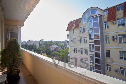 2-room apartment on Pozharova, Sevastopol - günlük kira için daire