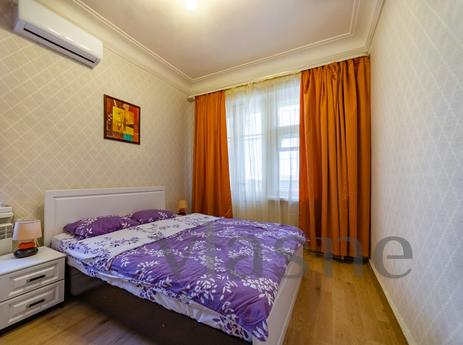 Şehir merkezinde tek yatak odalı daire, Sevastopol - günlük kira için daire