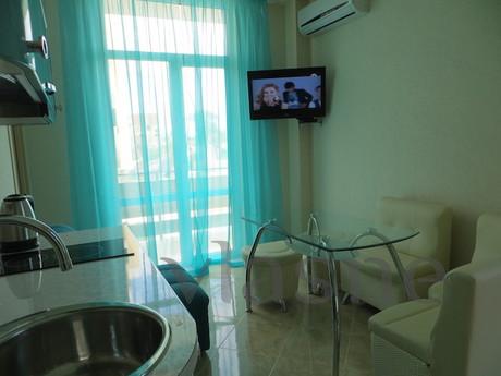 Rent 2-bedroom apartment near the beach (50 meters) near the