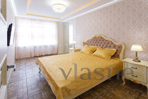 Luxurious 2-room apartment on Pobedy pl., Kyiv - apartment by the day
