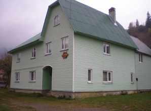 house daily pgt. Slavsko, Str. Ustiyanovicha, Skole