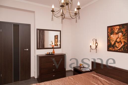 VIP apartment near the shopping center, Dnipro (Dnipropetrovsk) - apartment by the day