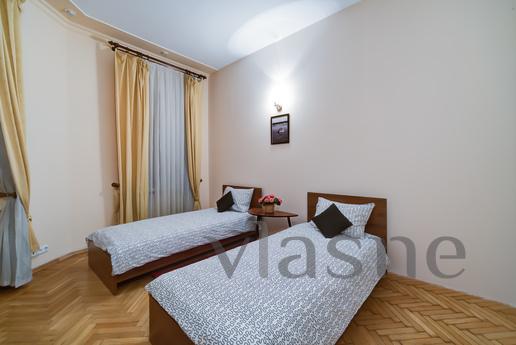 Comfortable room in the center of St. Pe, Saint Petersburg - mieszkanie po dobowo