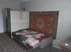 pokój dobowo Malinowskiego 28, Kyiv