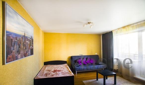 Suite with renovated for days in Kemerov, Kemerovo - günlük kira için daire
