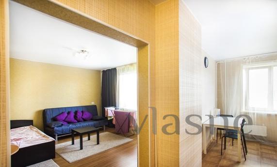Suite with renovated for days in Kemerov, Kemerovo - günlük kira için daire