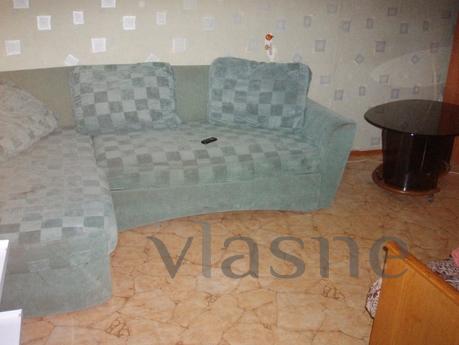 Daily, budget 1k apartment center, Kemerovo - apartment by the day