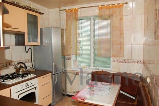 Daily, cozy apartment on Komsomols, Kemerovo - günlük kira için daire