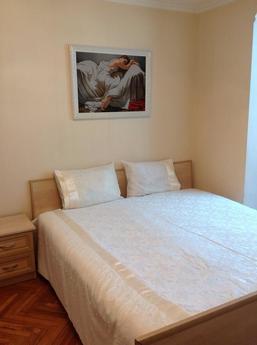 Daily rent 2 bedroom apartment in the center of Baku, Azerba