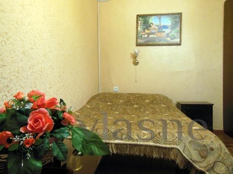 Квартира расположена в центральном районе Киева, на Подоле п