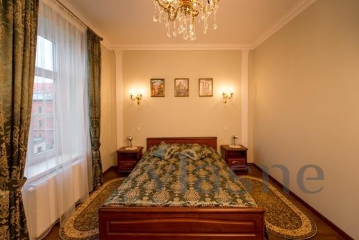 Luxury apartments at Market Square, Lviv - mieszkanie po dobowo
