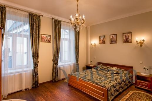 Luxury apartments at Market Square, Lviv - mieszkanie po dobowo