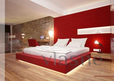 Luxury apartment - loft, located on Independence Square, ove