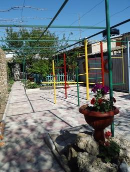 Guest house in the health resort zone Evpatoria. Positive te