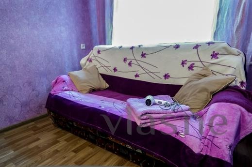 I rent an apartment for a day at the Vol, Kemerovo - günlük kira için daire