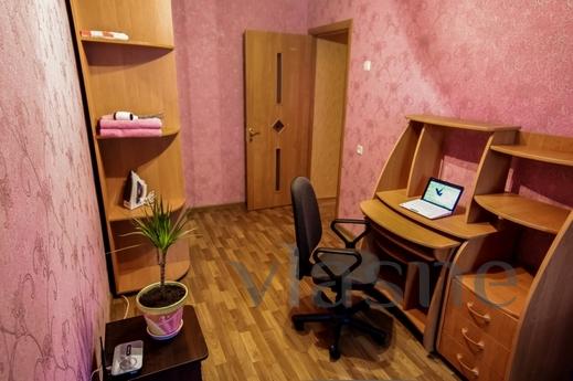 I rent an apartment for a day at the Vol, Kemerovo - günlük kira için daire