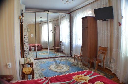 a room for a rent, Odessa - apartment by the day