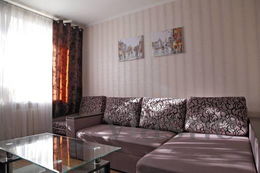 Günlük saatlik 2 odalı daire, Mykolaiv - günlük kira için daire