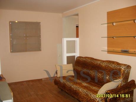 Apartment for rent in shopping center, Dzerzhinsk - günlük kira için daire