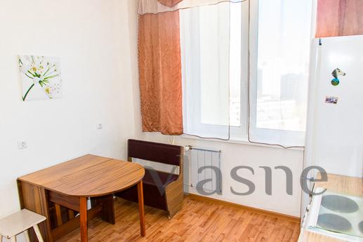 One-bedroom apartment, Yekaterinburg - günlük kira için daire