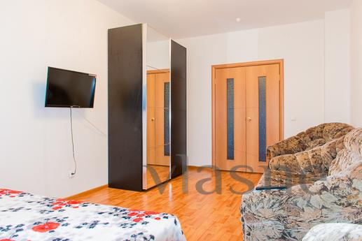 One-bedroom apartment, Yekaterinburg - günlük kira için daire