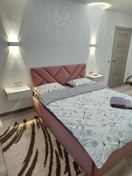 Zafer Merkezi tren istasyonu, otobüs ter, Lutsk - günlük kira için daire