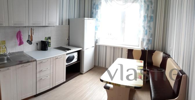 A cozy apartment for rent in Kemerovo, Kemerovo - günlük kira için daire