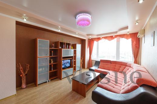 This one-bedroom apartment located in close proximity to the