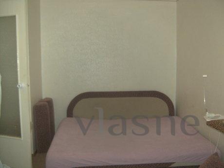 Apartment in very tsentrі mista, close by the bus station, r