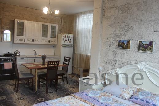 Apartment with a quiet courtyard in the , Yalta - mieszkanie po dobowo