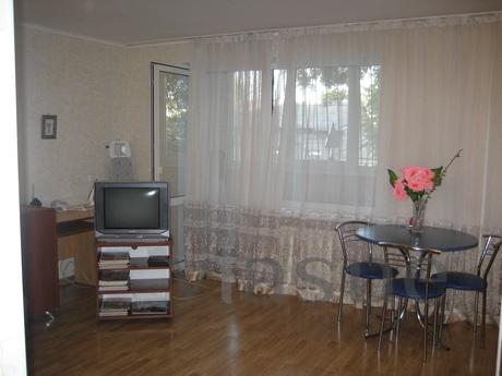 Rent 1-room on the  Gogol Str, Simferopol - mieszkanie po dobowo