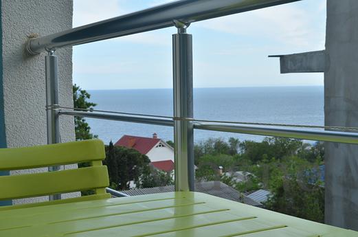 Cozy apartment in 2 minutes from the sea, Alupka - apartment by the day