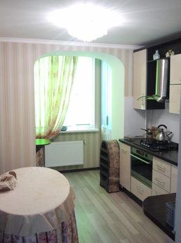 2-х кімнатна квартира з Євроремонтом, Севастополь - квартира подобово
