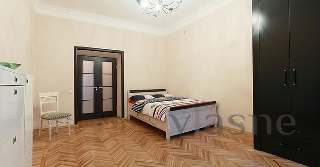 2 bedroom near the metro Rigskaya, Moscow - günlük kira için daire