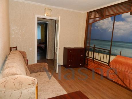 Rent an apartment in the center of Feodo, Feodosia - apartment by the day