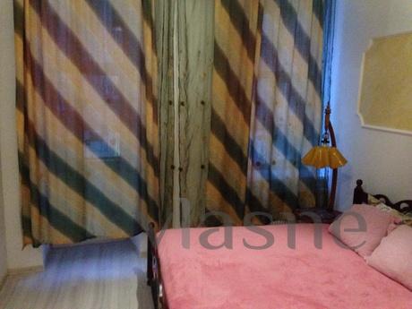 Apartment for rent, Simferopol - apartment by the day
