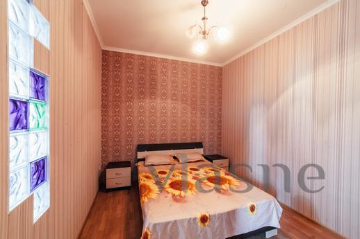 2 odalı daire Ekaterininskaya 90, Odessa - günlük kira için daire