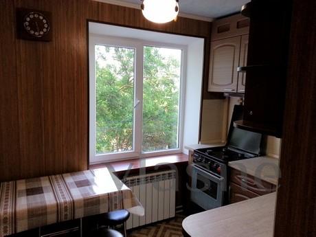 I rent my 2 k m. Feodosia in Crimea, Feodosia - apartment by the day