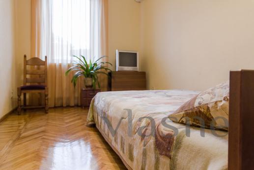 nowy prywatny dom w centrum, Odessa - mieszkanie po dobowo