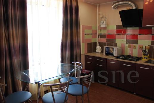 Odessa kiralık 1к Euro lüks daire, Odessa - günlük kira için daire