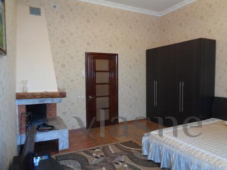 Chic 2x apartment in the center of Yevpa, Yevpatoriya - apartment by the day