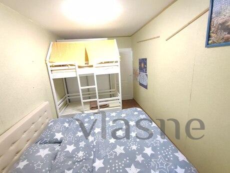 2к кв біля парку, Шалімова, НАУ, Київ - квартира подобово