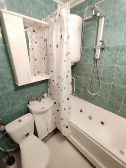 1k bus station, Demiivska, Yahidna, Kyiv - günlük kira için daire