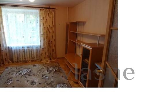 Rent 2-bedroom. apartment in the city center, with furniture