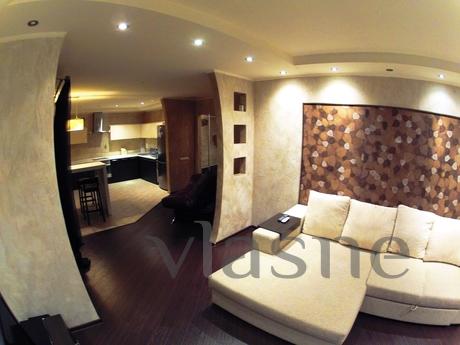 Beautiful 2 room luxury apartment, Perm - günlük kira için daire